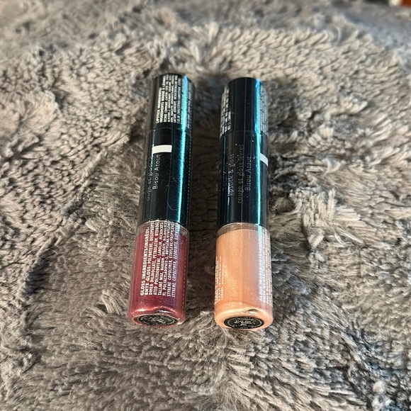 NIP”Total Kiss Lipstick & Gloss Duo”(ExAvon Lady Stock)1 WildCherry 1 PrettyPout - Picture 1 of 5